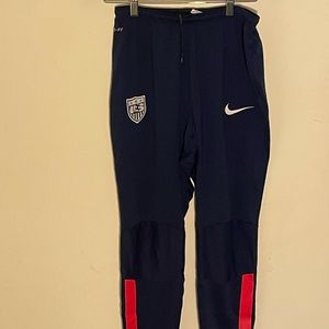 Nike joggers